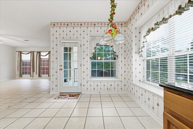 8700 Wafer Ash WAY, Austin, TX 78750