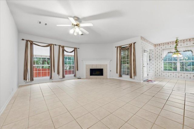 8700 Wafer Ash WAY, Austin, TX 78750