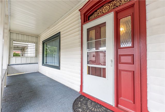 317 Grant Ave, Leechburg Boro, PA 15656