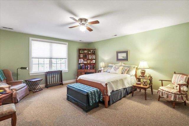 40 BIRDSONG LN, Edinburg, VA 22824