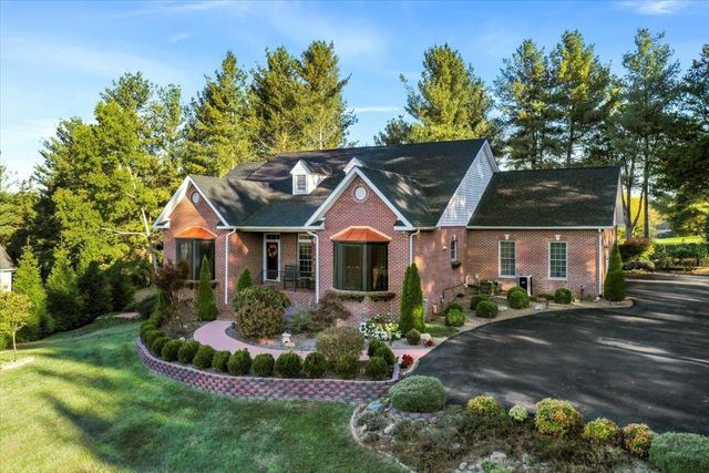 40 BIRDSONG LN, Edinburg, VA 22824