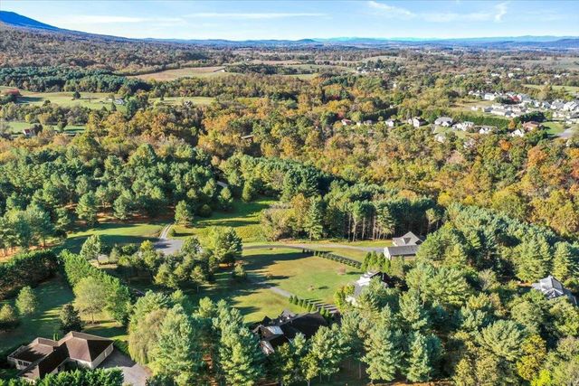 40 BIRDSONG LN, Edinburg, VA 22824