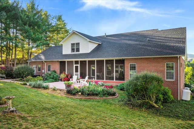 40 BIRDSONG LN, Edinburg, VA 22824