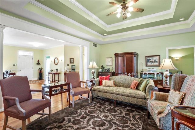 40 BIRDSONG LN, Edinburg, VA 22824