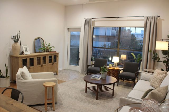 330 Austin Avenue 310, Waco, TX 76701