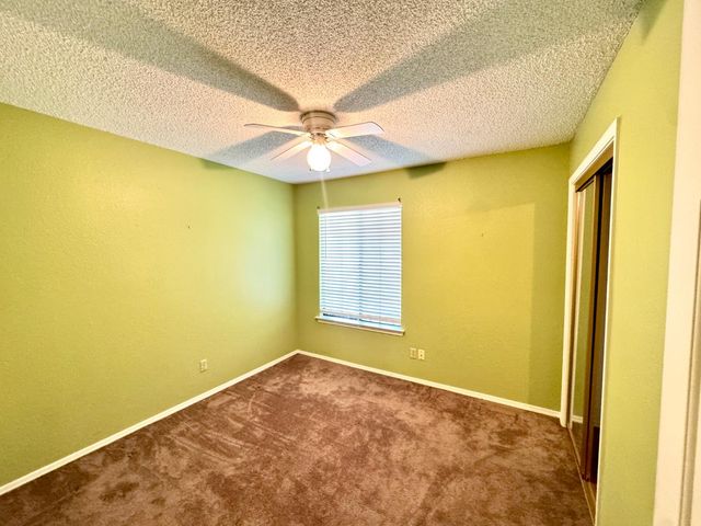 6574 N Delbert Avenue, Fresno, CA 93722