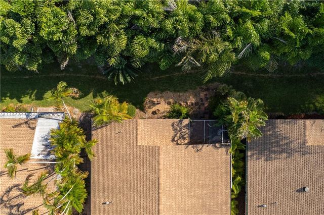 6468 Royal Woods DR, Fort Myers, FL 33908