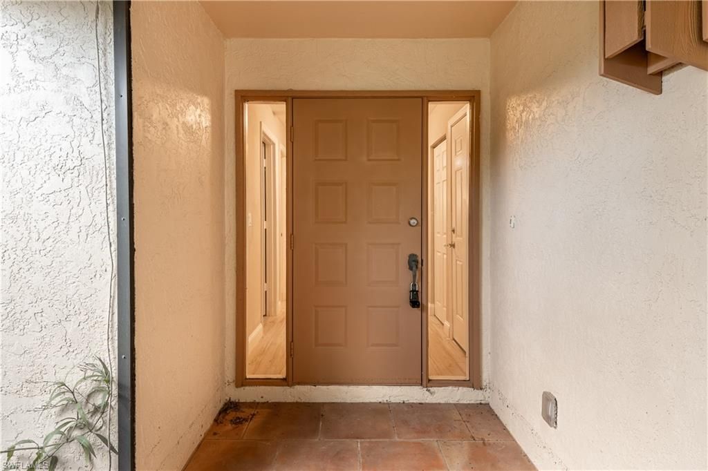 6468 Royal Woods DR, FORT MYERS, FL 33908 — photo 4