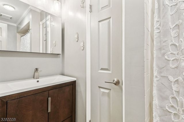 28 Concord Rd A, West Milford Twp., NJ 07480