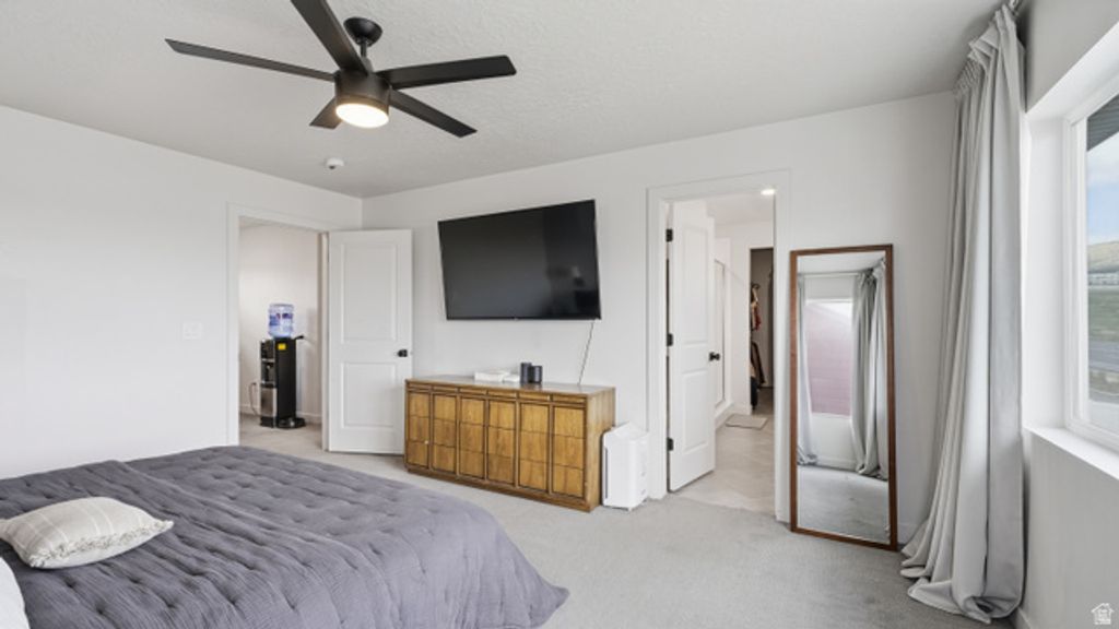Image 14 of property listing at 328 W SNOWBERRY DR, Saratoga Springs, UT 84045