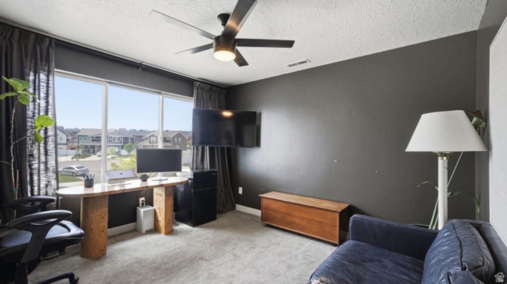 Image 20 of property listing at 328 W SNOWBERRY DR, Saratoga Springs, UT 84045