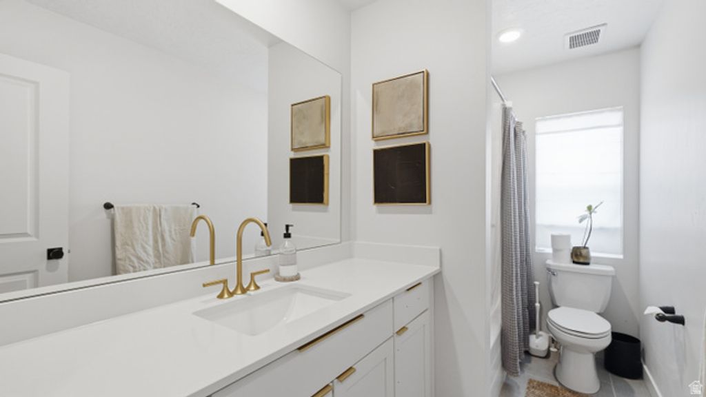 Image 21 of property listing at 328 W SNOWBERRY DR, Saratoga Springs, UT 84045