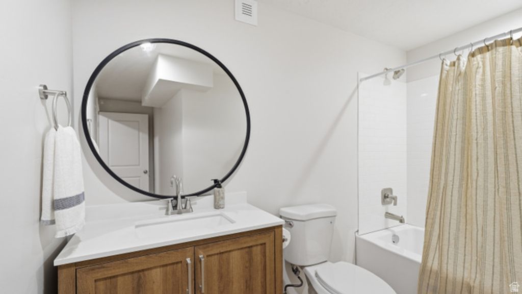 Image 26 of property listing at 328 W SNOWBERRY DR, Saratoga Springs, UT 84045