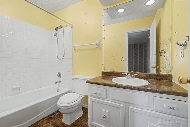 7520 President Court, Dayton, OH 45414