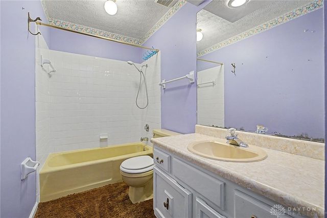 7520 President Court, Dayton, OH 45414