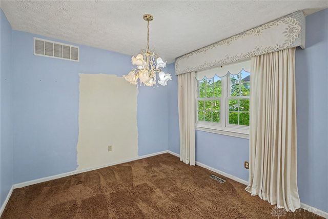 7520 President Court, Dayton, OH 45414