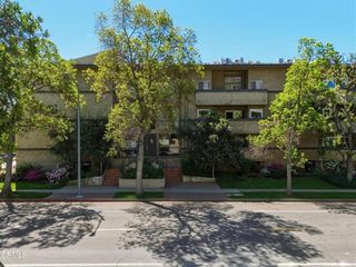 320 E Stocker Street 205, Glendale, CA 91207
