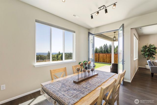 1331 Baker Heights, Bremerton, WA 98312