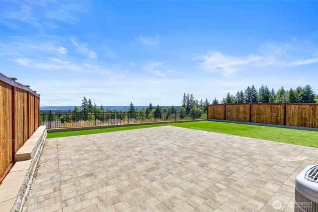 1331 Baker Heights, Bremerton, WA 98312