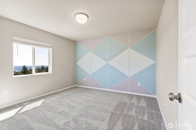 1331 Baker Heights, Bremerton, WA 98312