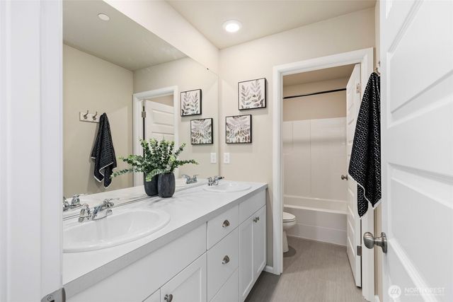 1331 Baker Heights, Bremerton, WA 98312