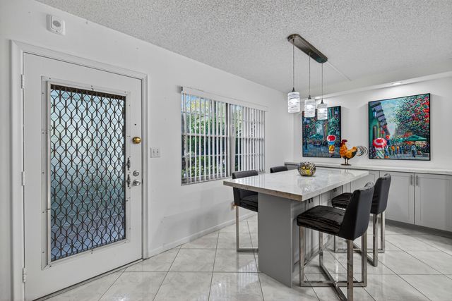 1904 BERMUDA Circle D1, Coconut Creek, FL 33066