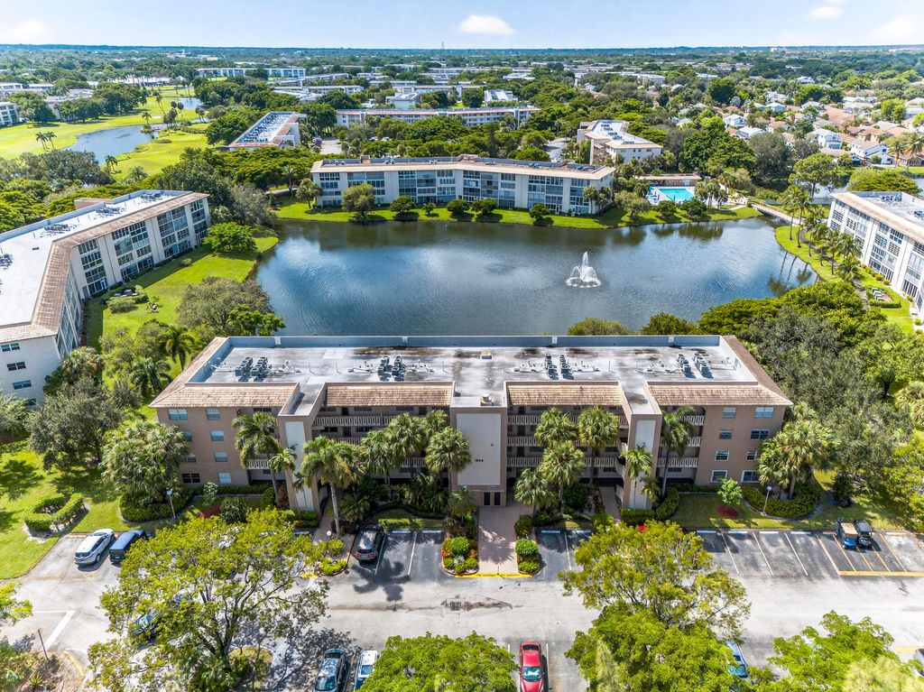 1904 BERMUDA Circle D1, Coconut Creek, FL 33066
