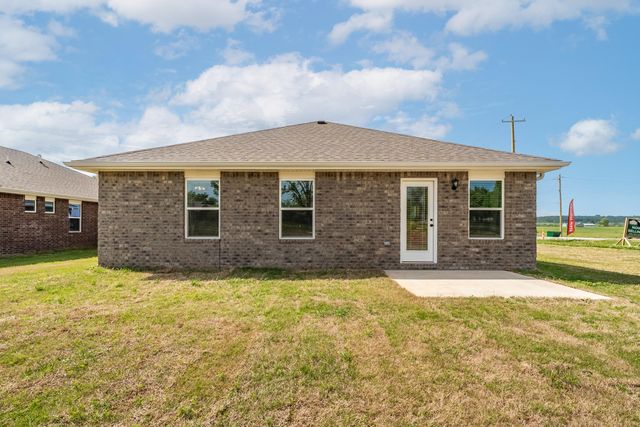 1448 E Charlton Street, Republic, MO 65738