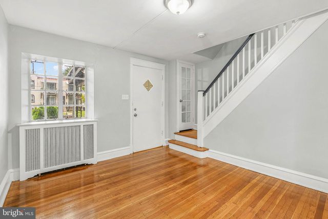 7239 GLENTHORNE RD, Upper Darby, PA 19082