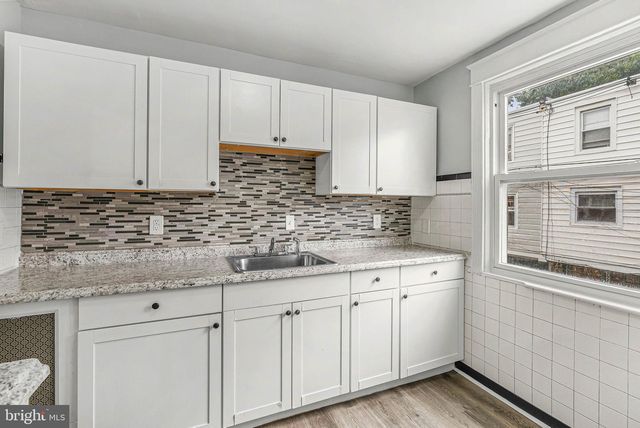 7239 GLENTHORNE RD, Upper Darby, PA 19082