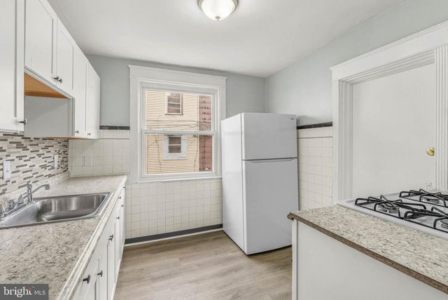 7239 GLENTHORNE RD, Upper Darby, PA 19082