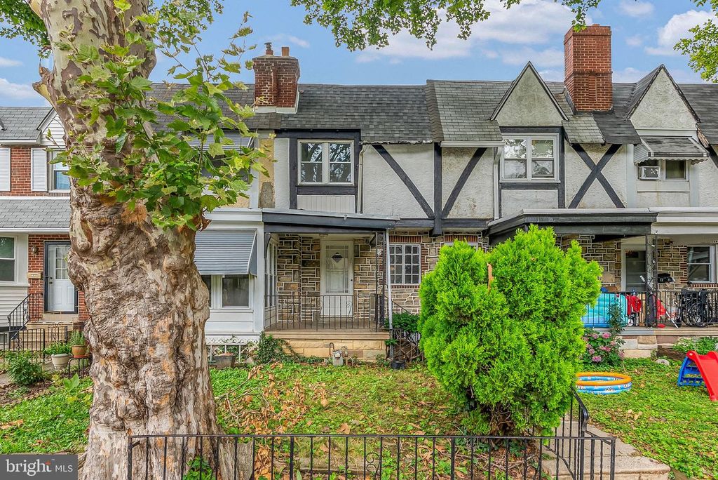7239 GLENTHORNE RD, Upper Darby, PA 19082
