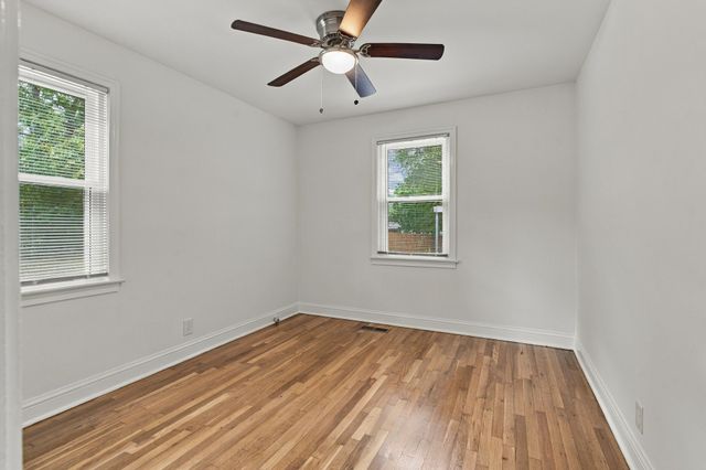 907 Kipling Dr, Nashville, TN 37217