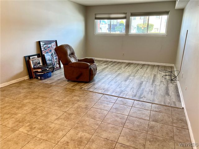 8421 Buffalo Avenue 14, Niagara Falls, NY 14304