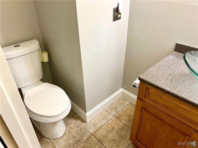 8421 Buffalo Avenue 14, Niagara Falls, NY 14304