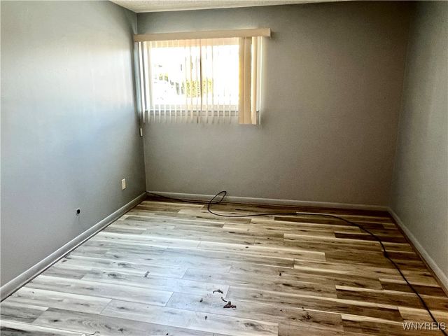 8421 Buffalo Avenue 14, Niagara Falls, NY 14304