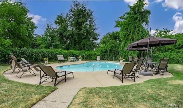 8421 Buffalo Avenue 14, Niagara Falls, NY 14304