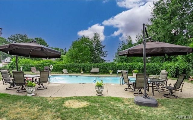 8421 Buffalo Avenue 14, Niagara Falls, NY 14304