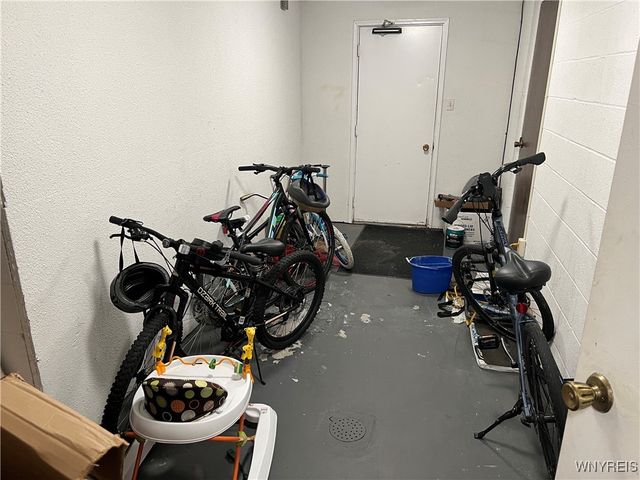 8421 Buffalo Avenue 14, Niagara Falls, NY 14304