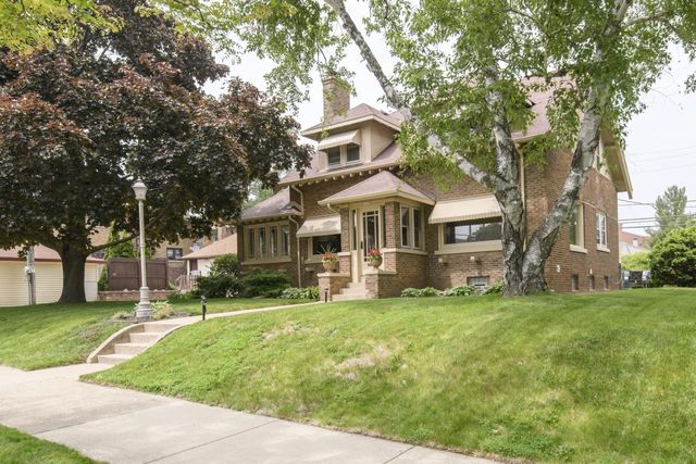 3622 E Van Norman AVENUE, Cudahy, WI 53110