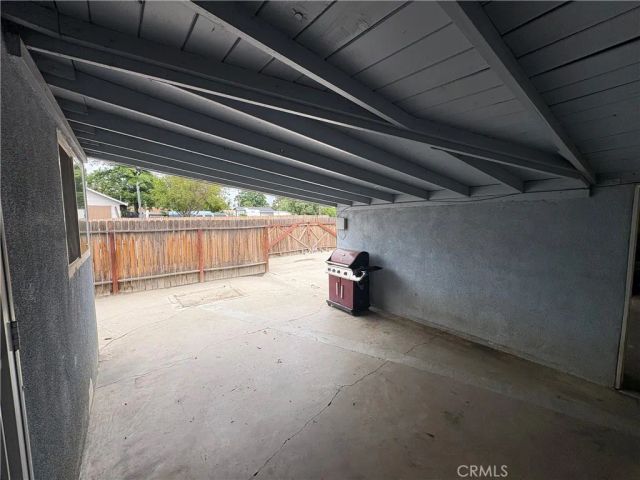 501 W Latham, Hemet, CA 92543