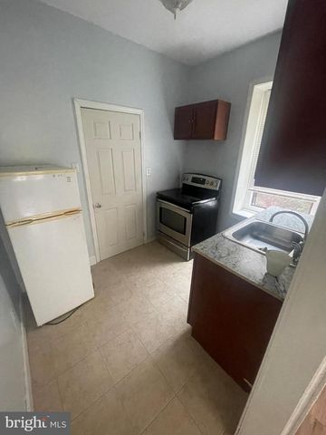 1319 WAKELING ST, Philadelphia, PA 19124
