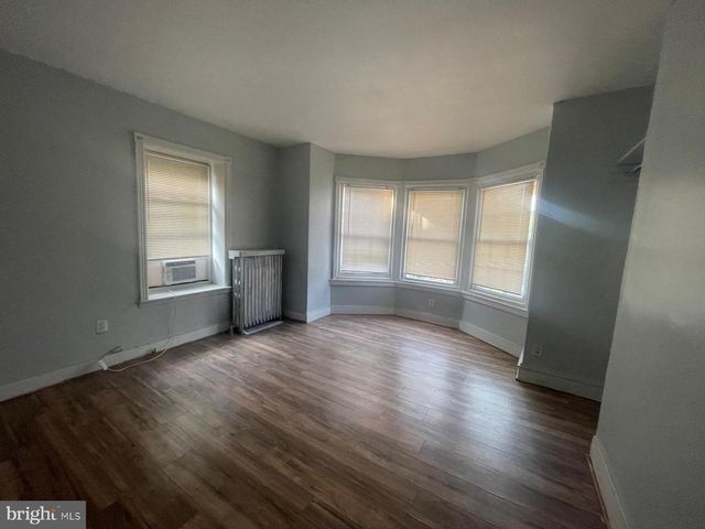 1319 WAKELING ST, Philadelphia, PA 19124