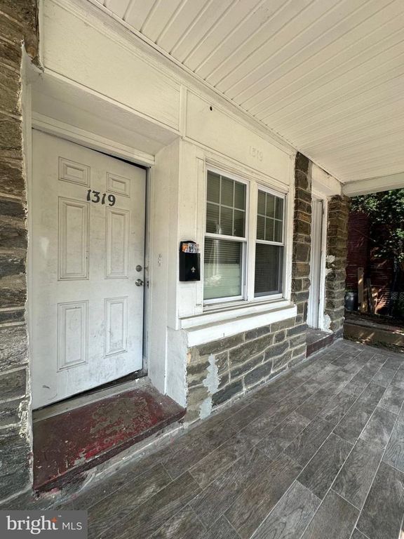 1319 WAKELING ST, PHILADELPHIA, PA 19124 — photo 2