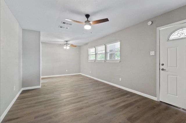 1191 Tower Street, Canton, TX 75103