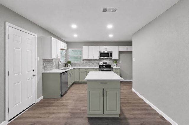 1191 Tower Street, Canton, TX 75103