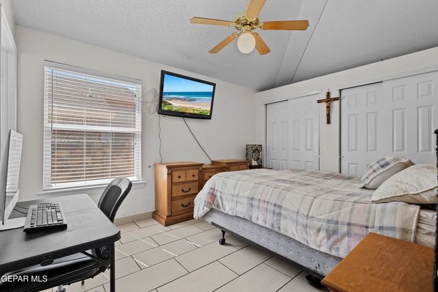 513 BRYCE Drive, Horizon City, TX 79928