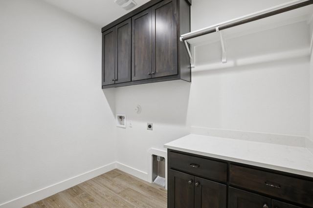 112 Red Mulberry WAY, Leander, TX 78641