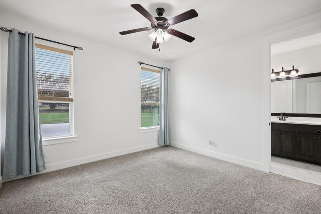 112 Red Mulberry WAY, Leander, TX 78641