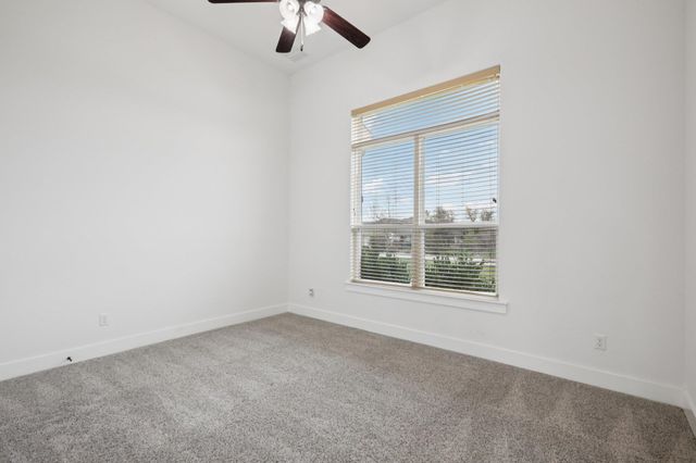 112 Red Mulberry WAY, Leander, TX 78641